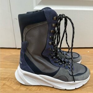 Tory Burch (Tory Sport) Lace & Zip Up Sneaker/Booties. Used only a few times